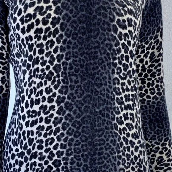 Saks Fifth Avenue Neutral Leopard Cashmere Pullover Knit Sweater - Size M